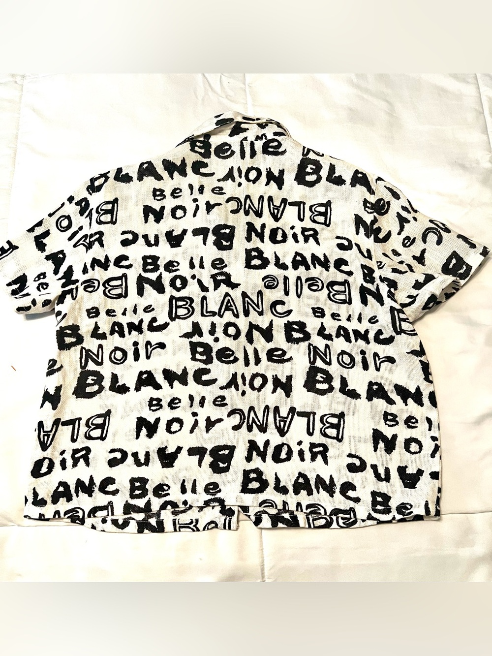 JohnPaulRichard White 100% Linen Contemporary Shirt w/Black Script Print-Small - Picture 2 of 5